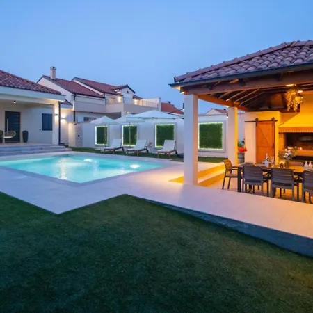 Lux Vintage House Bella Biograd Na Moru Дом отдыха Биоград-на-Мору