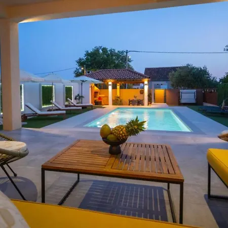 Lux Vintage House Bella Prázdninový dům Biograd Na Moru