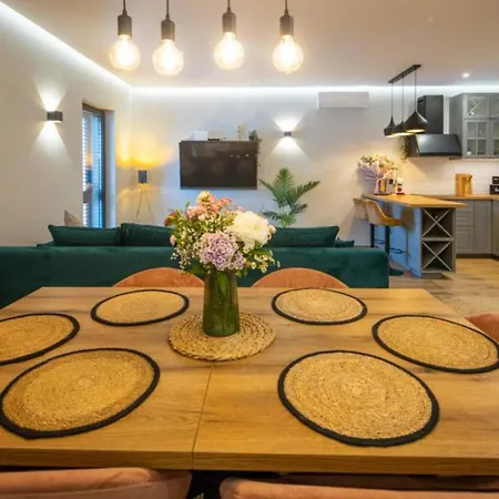 Lux Vintage House Bella Prázdninový dům