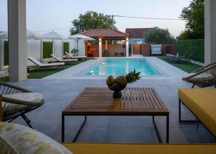 Дом отдыха Lux Vintage House Bella Biograd Na Moru