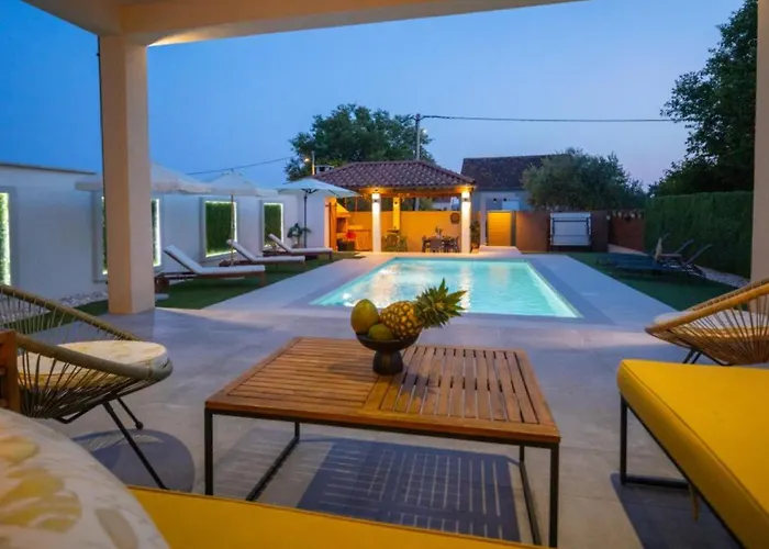 Lux Vintage House Bella Biograd Na Moru Дом отдыха Биоград-на-Мору