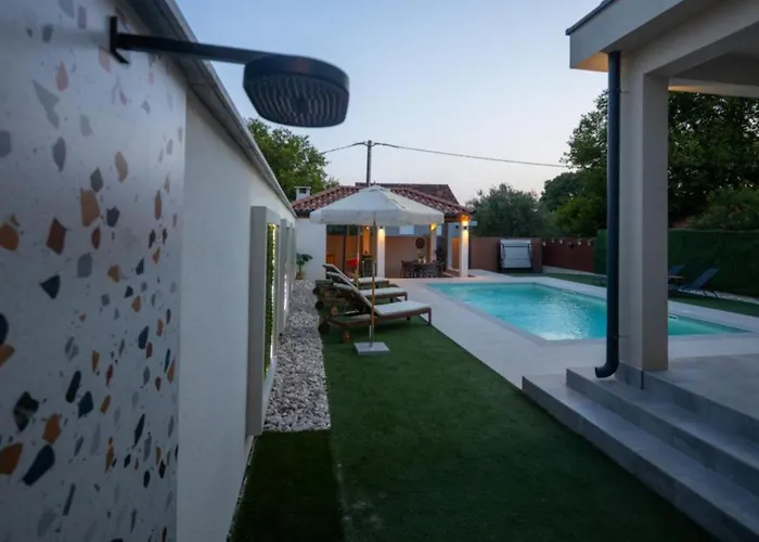 Дом отдыха Lux Vintage House Bella Biograd Na Moru